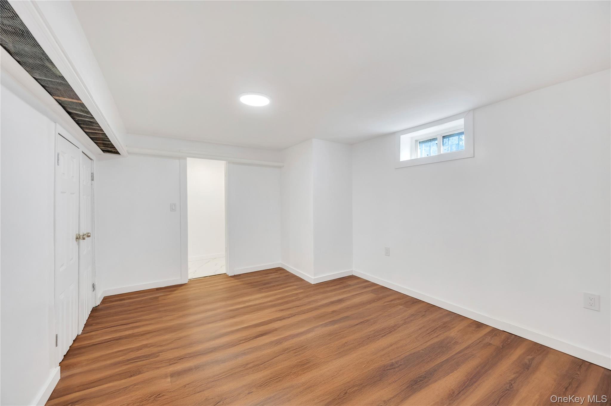 192-23 116th Road, Saint Albans, NY 11412