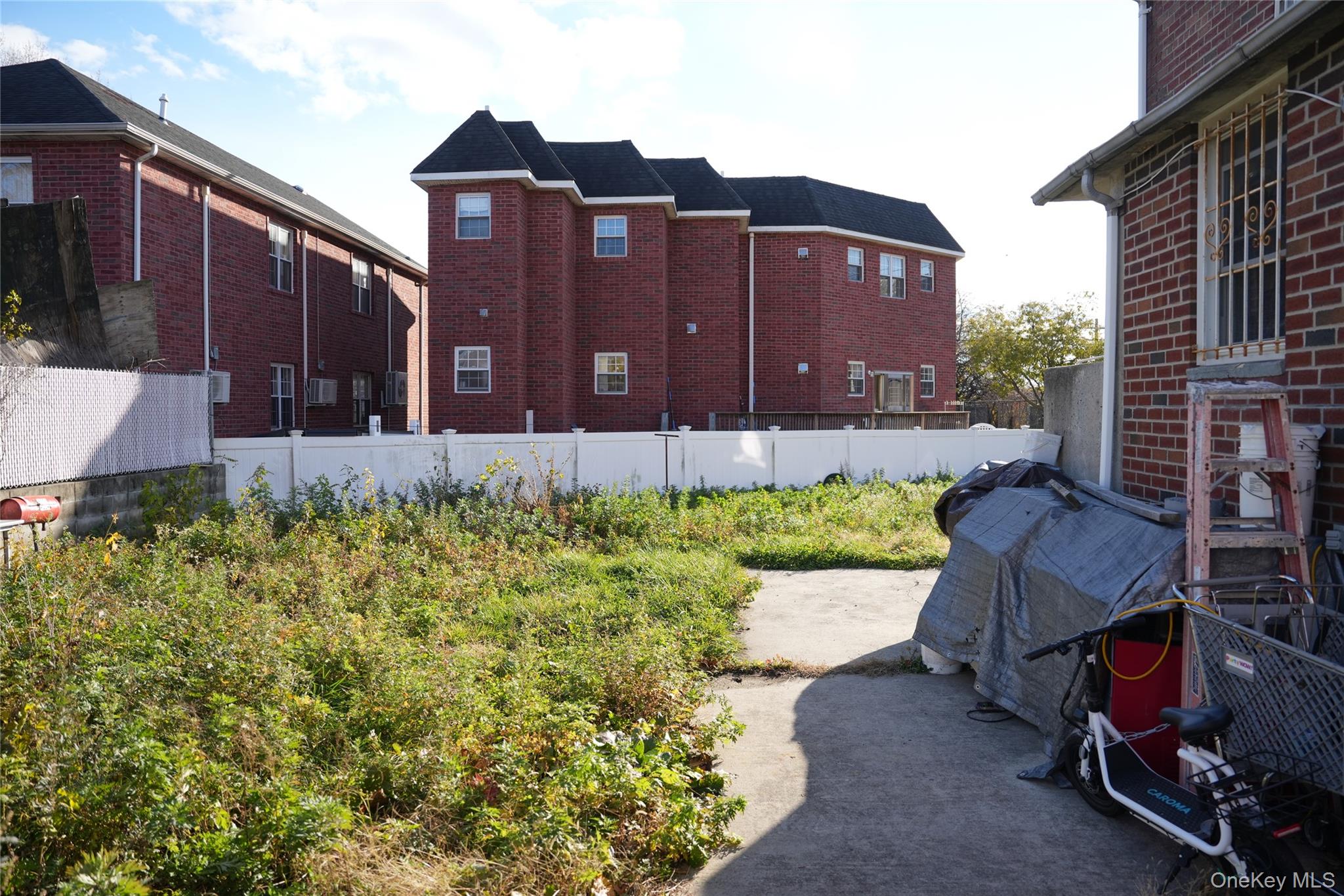 2521 127th Street, Flushing, NY 11354