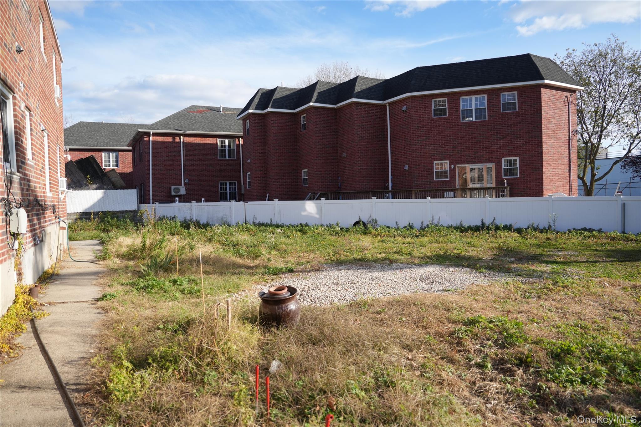 2521 127th Street, Flushing, NY 11354