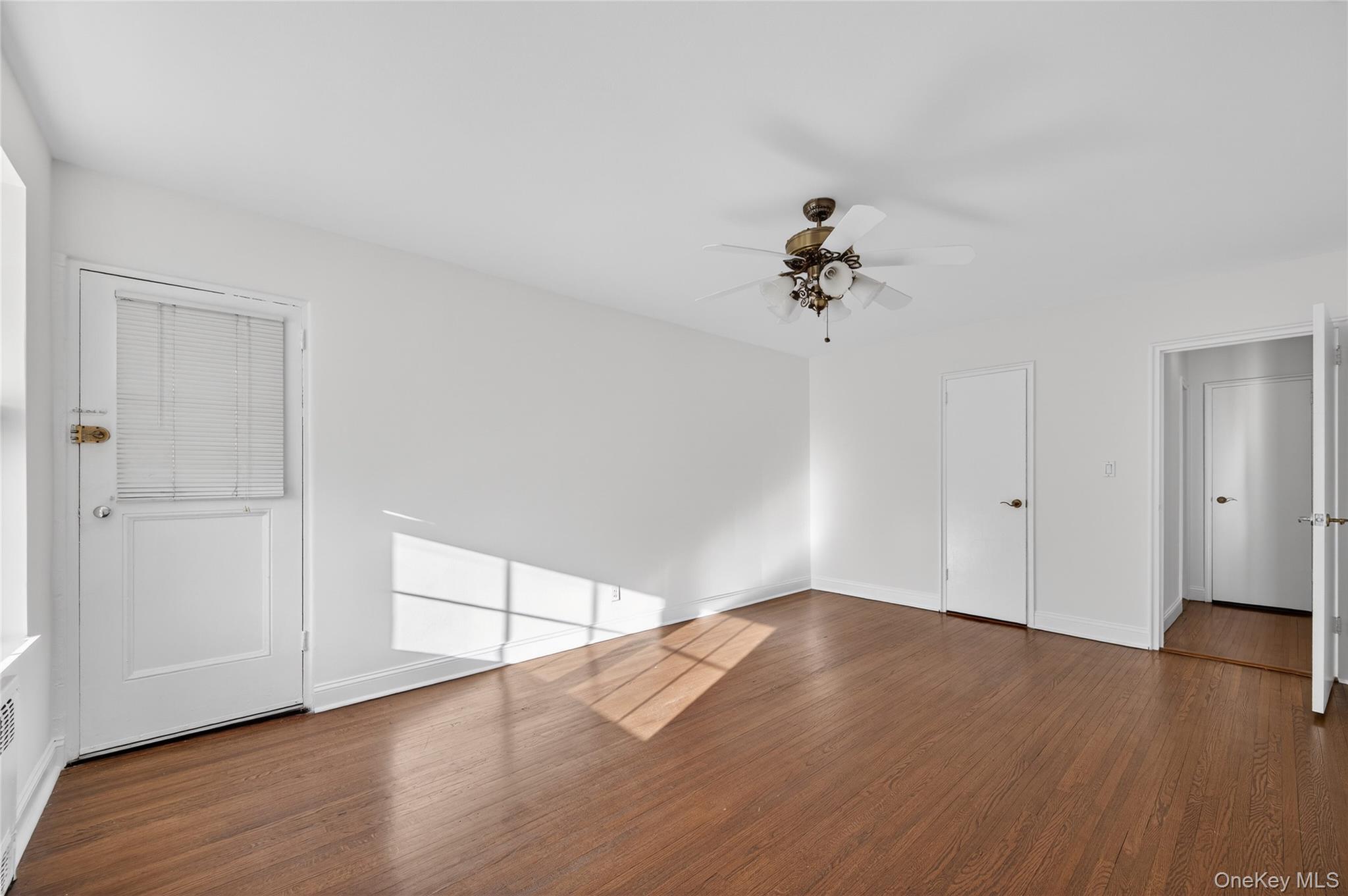 366 Stewart Avenue # B1, Garden City, NY 11530