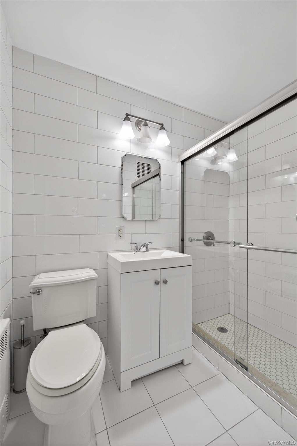 366 Stewart Avenue # B1, Garden City, NY 11530