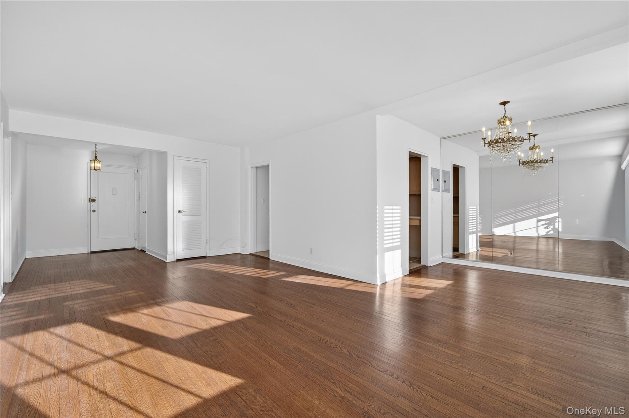 366 Stewart Avenue # B1, Garden City, NY 11530