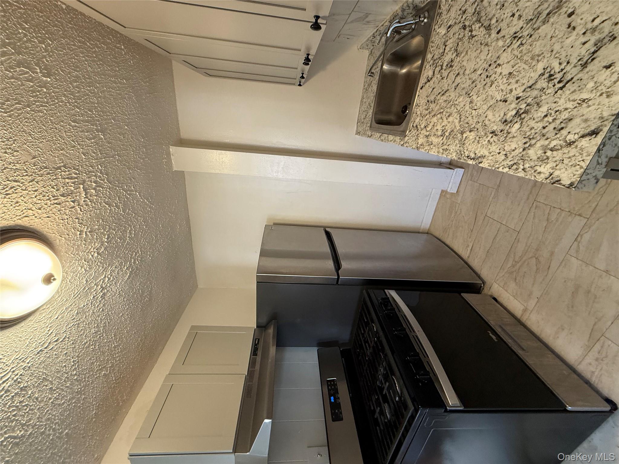 849 E 221st Street, Bronx, NY 10467