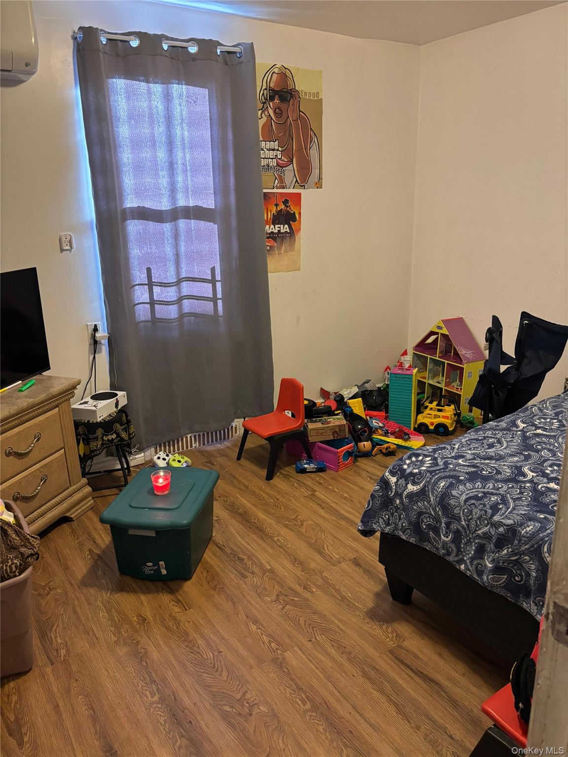 849 E 221st Street, Bronx, NY 10467