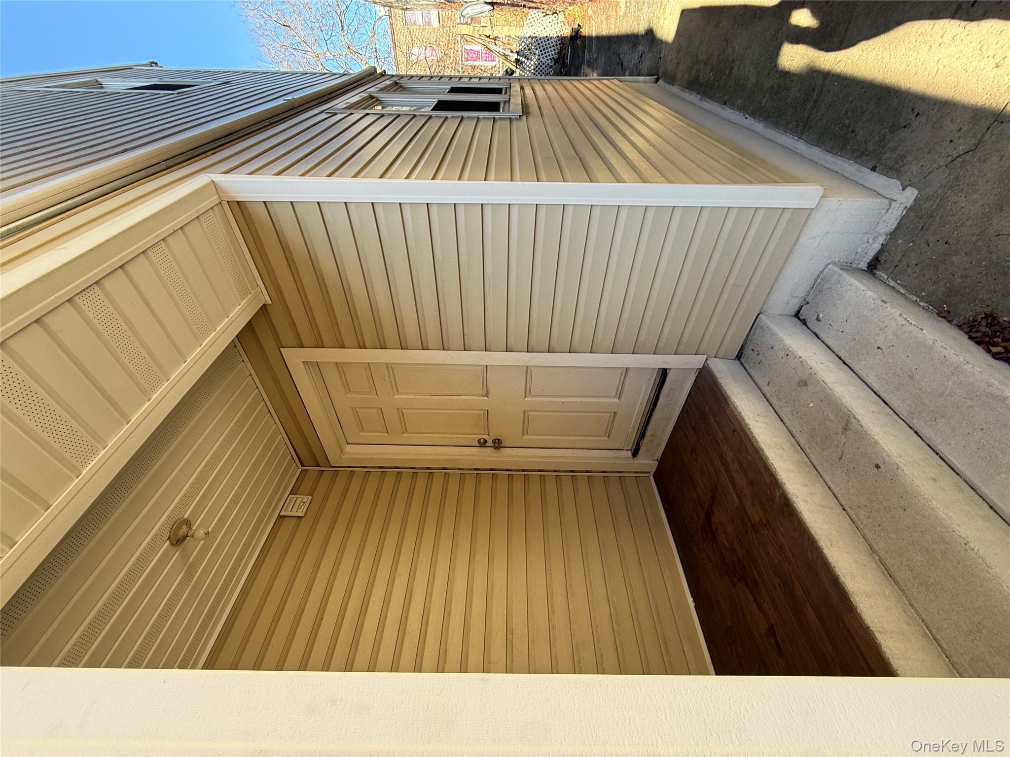 849 E 221st Street, Bronx, NY 10467