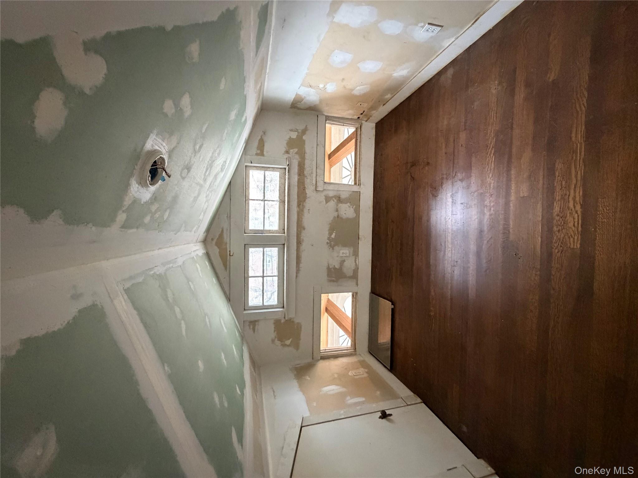 244 Tibbetts Road, Yonkers, NY 10705