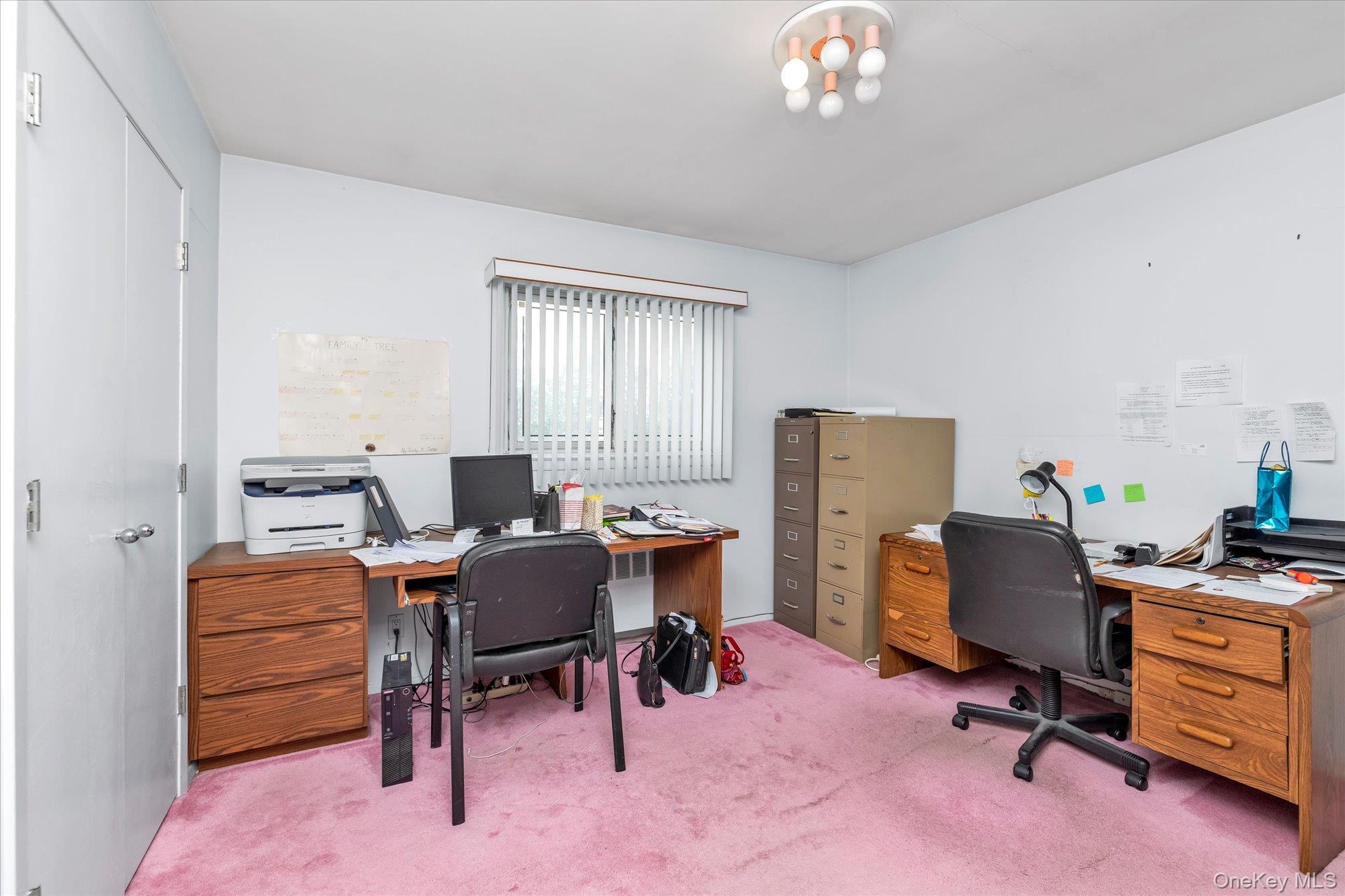 895 Cherry Lane, North Woodmere, NY 11581