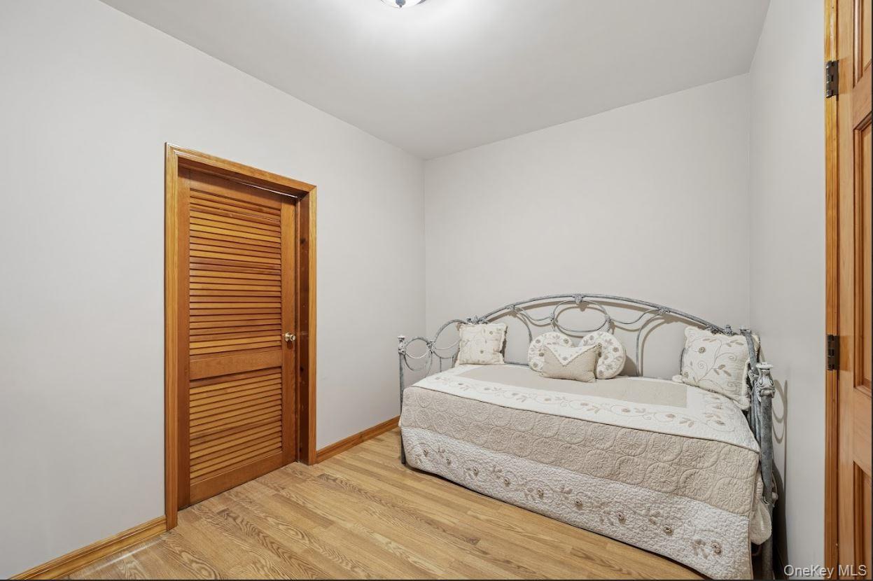 2015 Menahan Street, Ridgewood, NY 11385