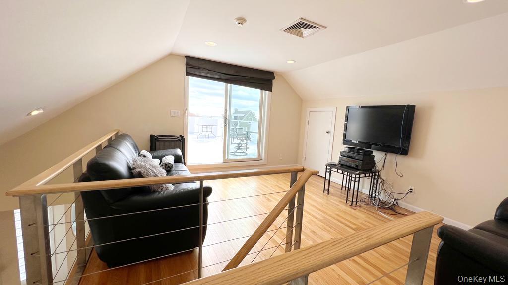 54 Matlock Street, Long Beach, NY 11561