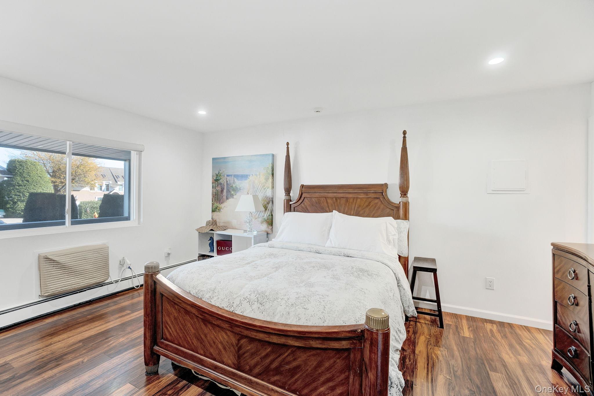 62 Canoe Place Road # 513/5, Hampton Bays, NY 11946