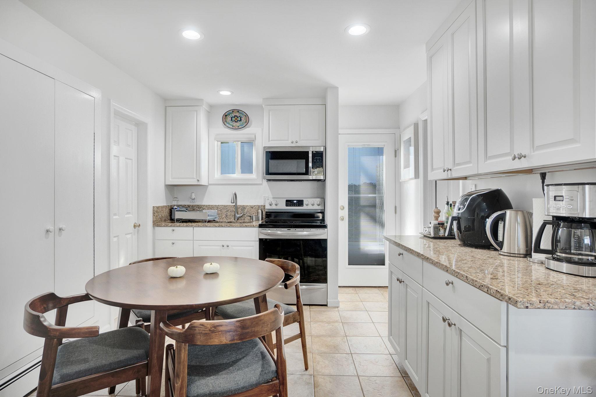 62 Canoe Place Road # 513/5, Hampton Bays, NY 11946