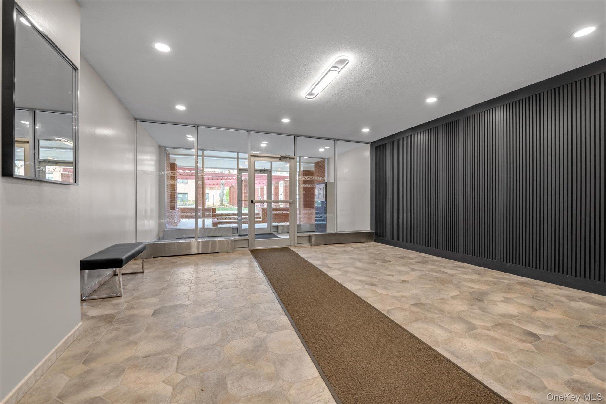 75-34 bell blvd # 1c, Bayside, NY 11364