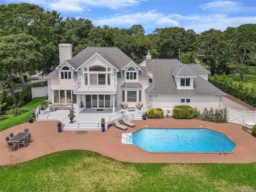 4 Mill Pond Road, Hampton Bays, NY 11946