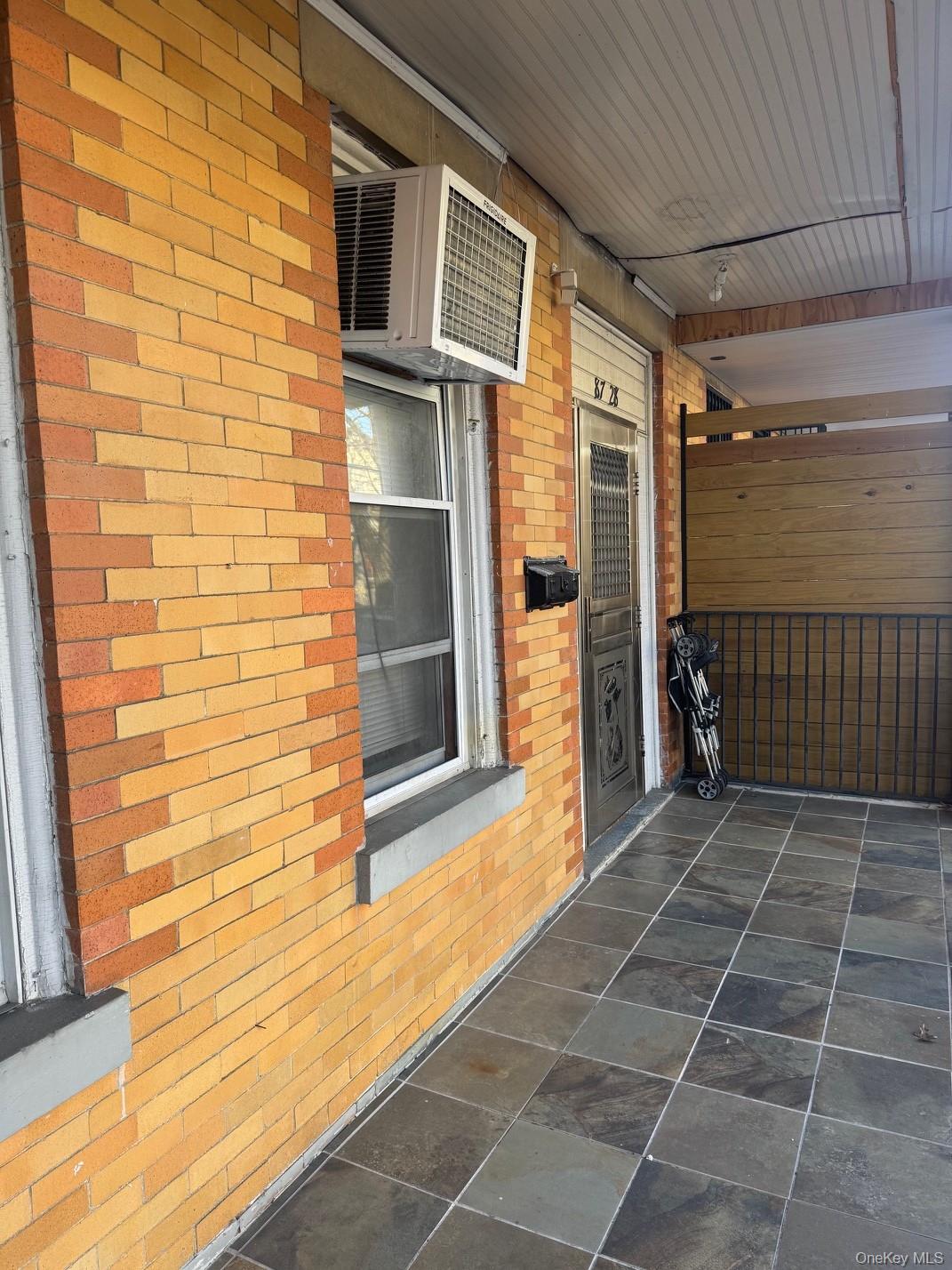 87-28 86 Street, Woodhaven, NY 11421