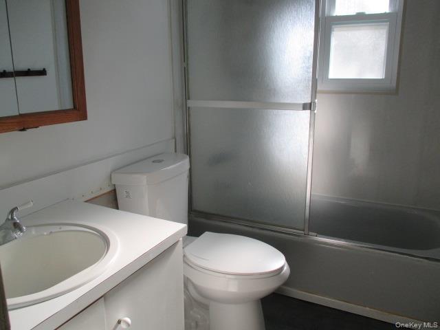 260 Waverly Avenue # 52, Patchogue, NY 11772