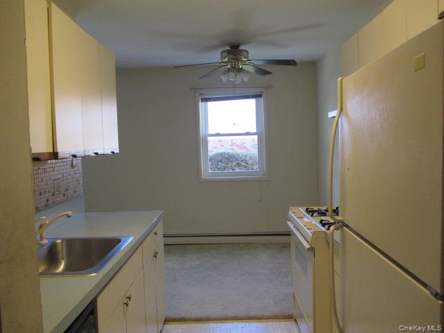 260 Waverly Avenue # 52, Patchogue, NY 11772