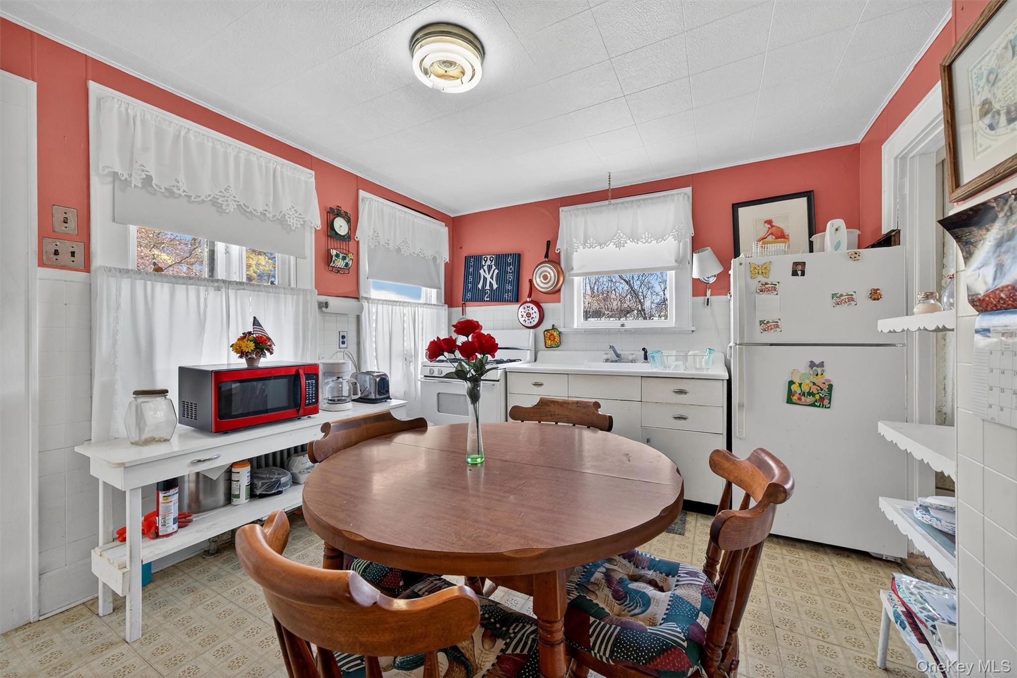 18 Seybolt Avenue, Otisville, NY 10963