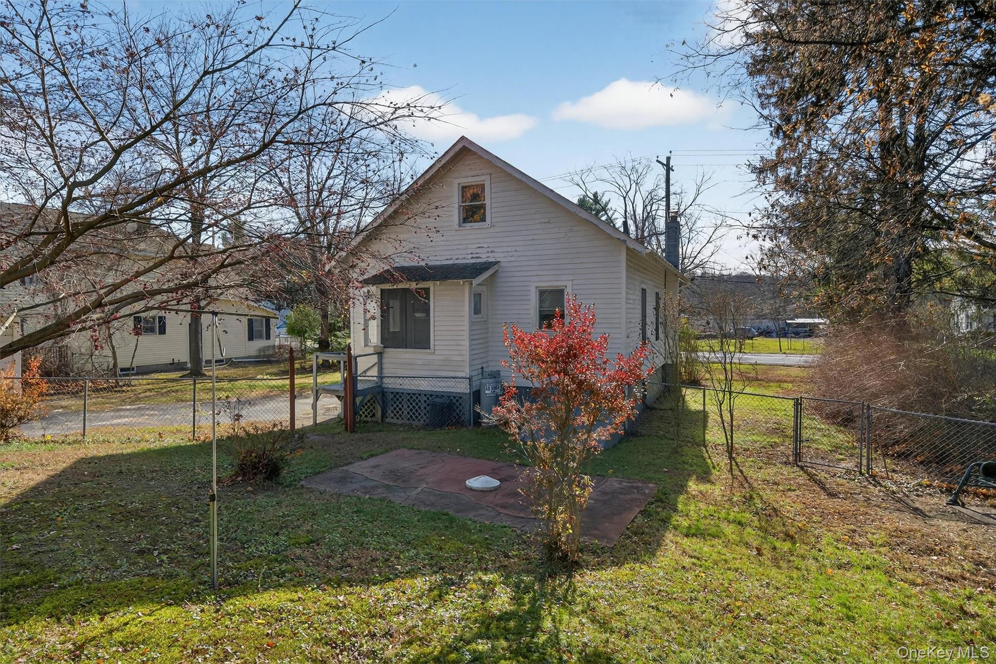 18 Seybolt Avenue, Otisville, NY 10963