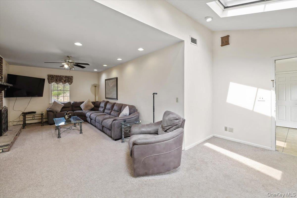 216 Maple Avenue, Monroe, NY 10950