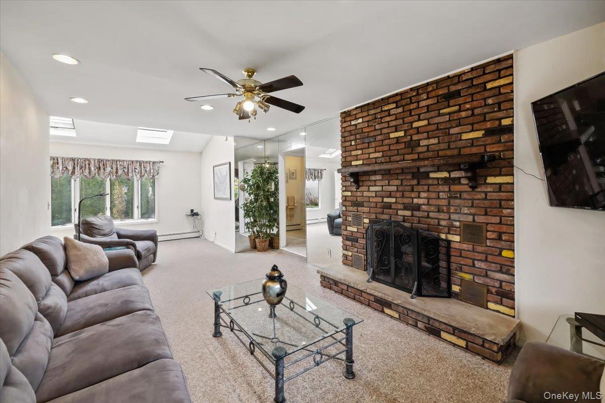 216 Maple Avenue, Monroe, NY 10950