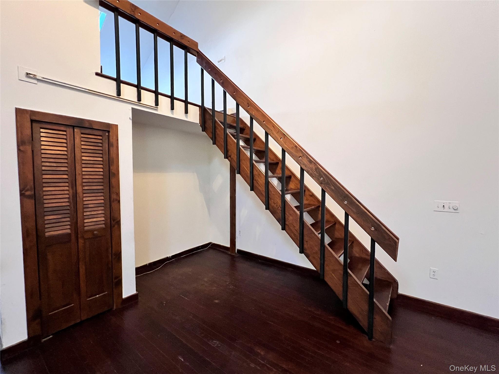 12 Bridge, Cornwall, NY 12518