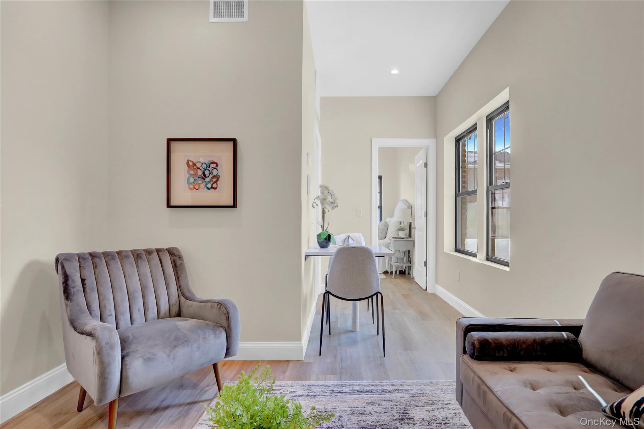 610 Jericho Turnpike, New Hyde Park, NY 11040