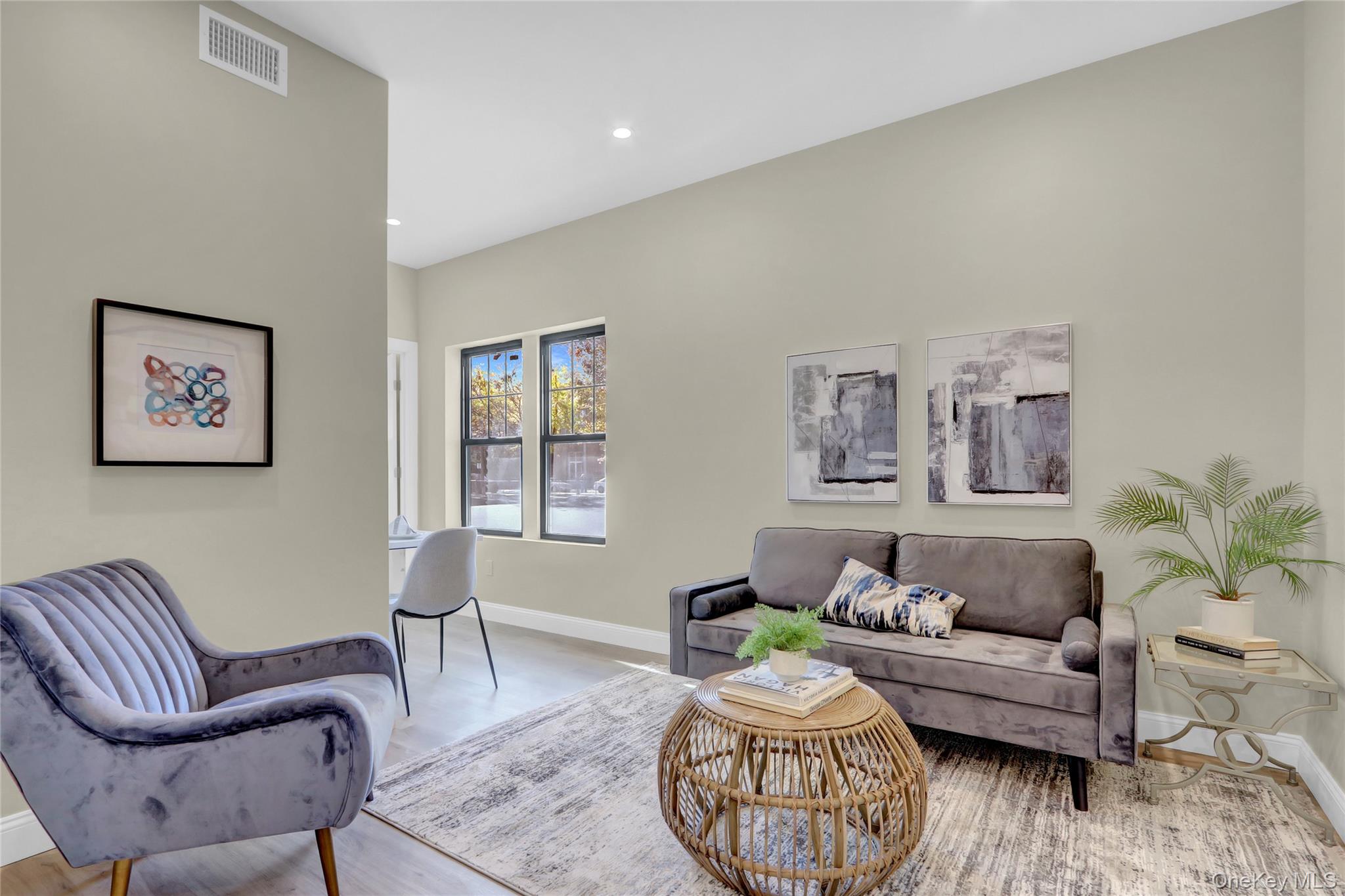 610 Jericho Turnpike, New Hyde Park, NY 11040