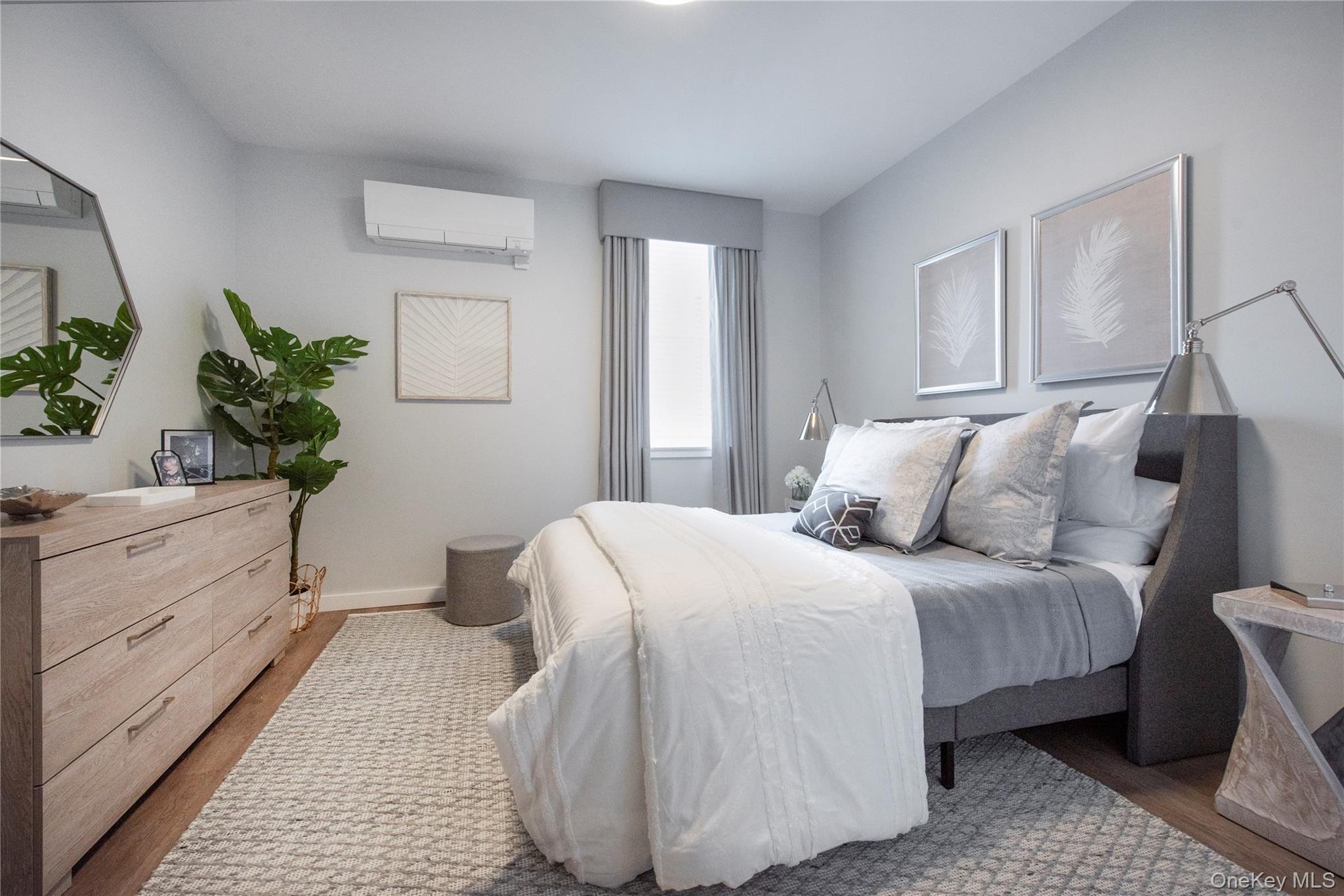 300 Carleton Avenue # 5207, Central Islip, NY 11722