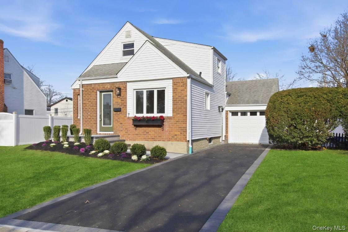 57 Remson Street, Valley Stream, NY 11580