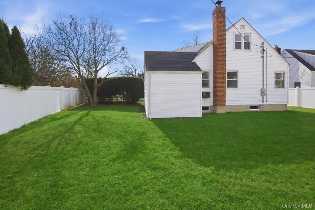 57 Remson Street, Valley Stream, NY 11580