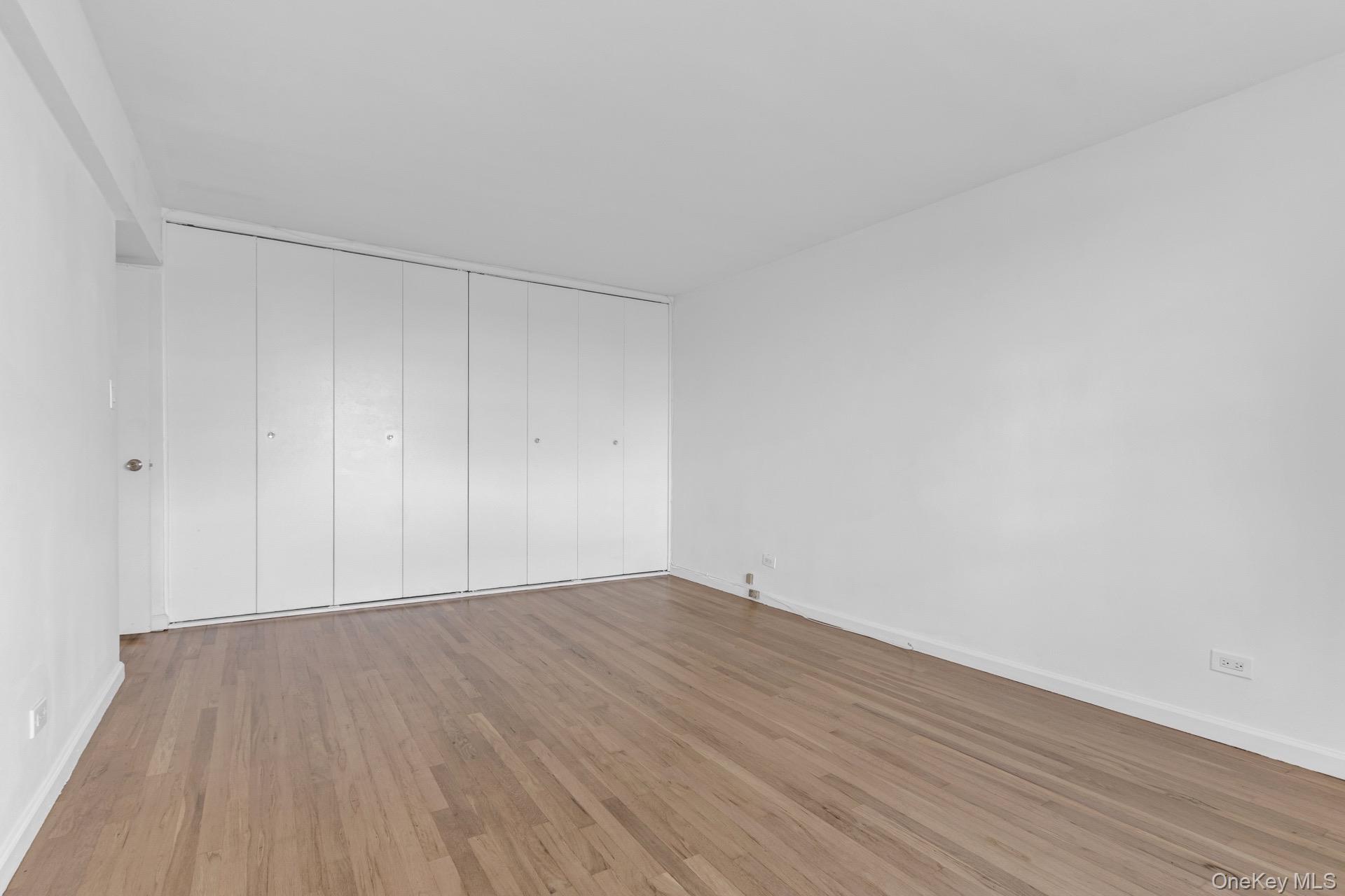 211-40 18th Avenue # 6C, Bayside, NY 11360