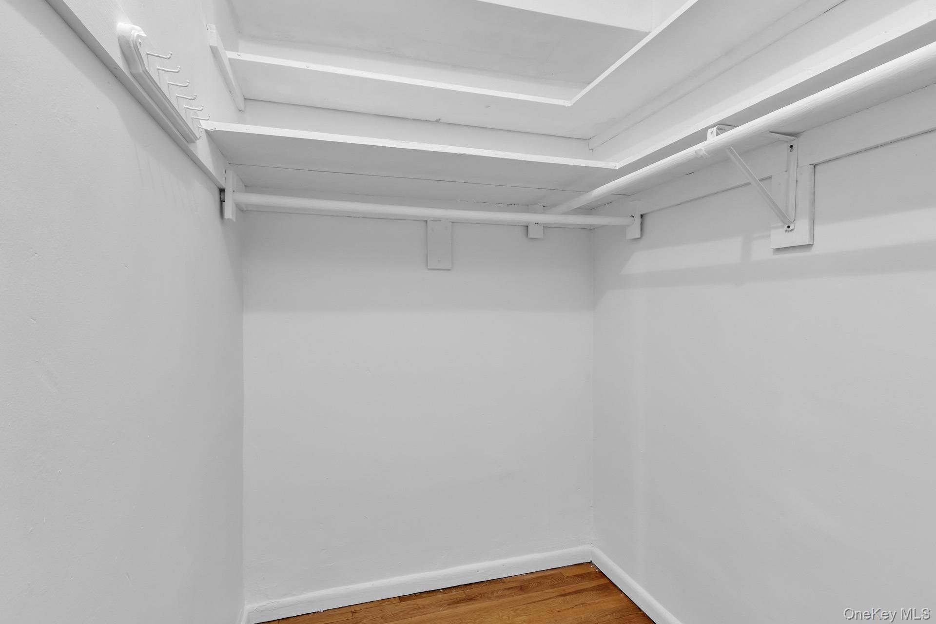 211-40 18th Avenue # 6C, Bayside, NY 11360