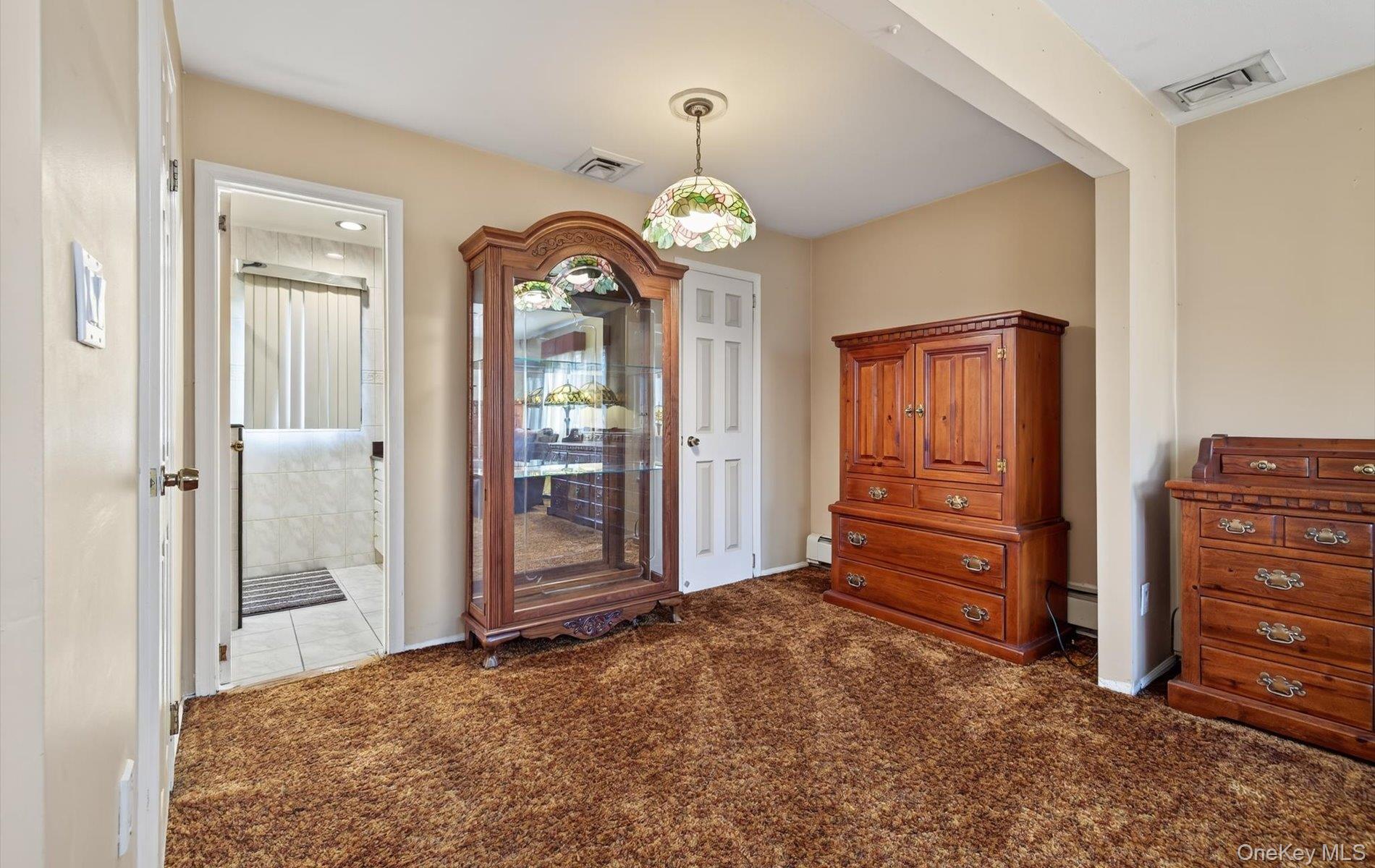 110 Florida Avenue, Commack, NY 11725