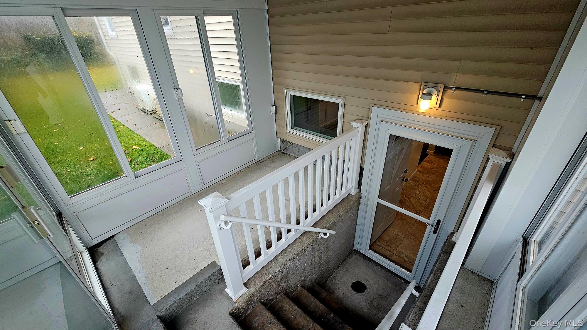 Farmingville, NY 11738