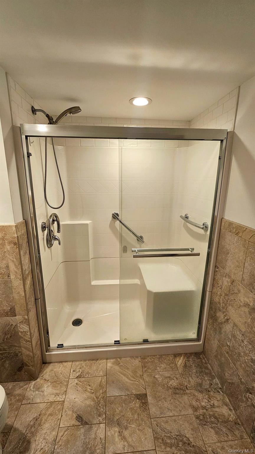 Farmingville, NY 11738