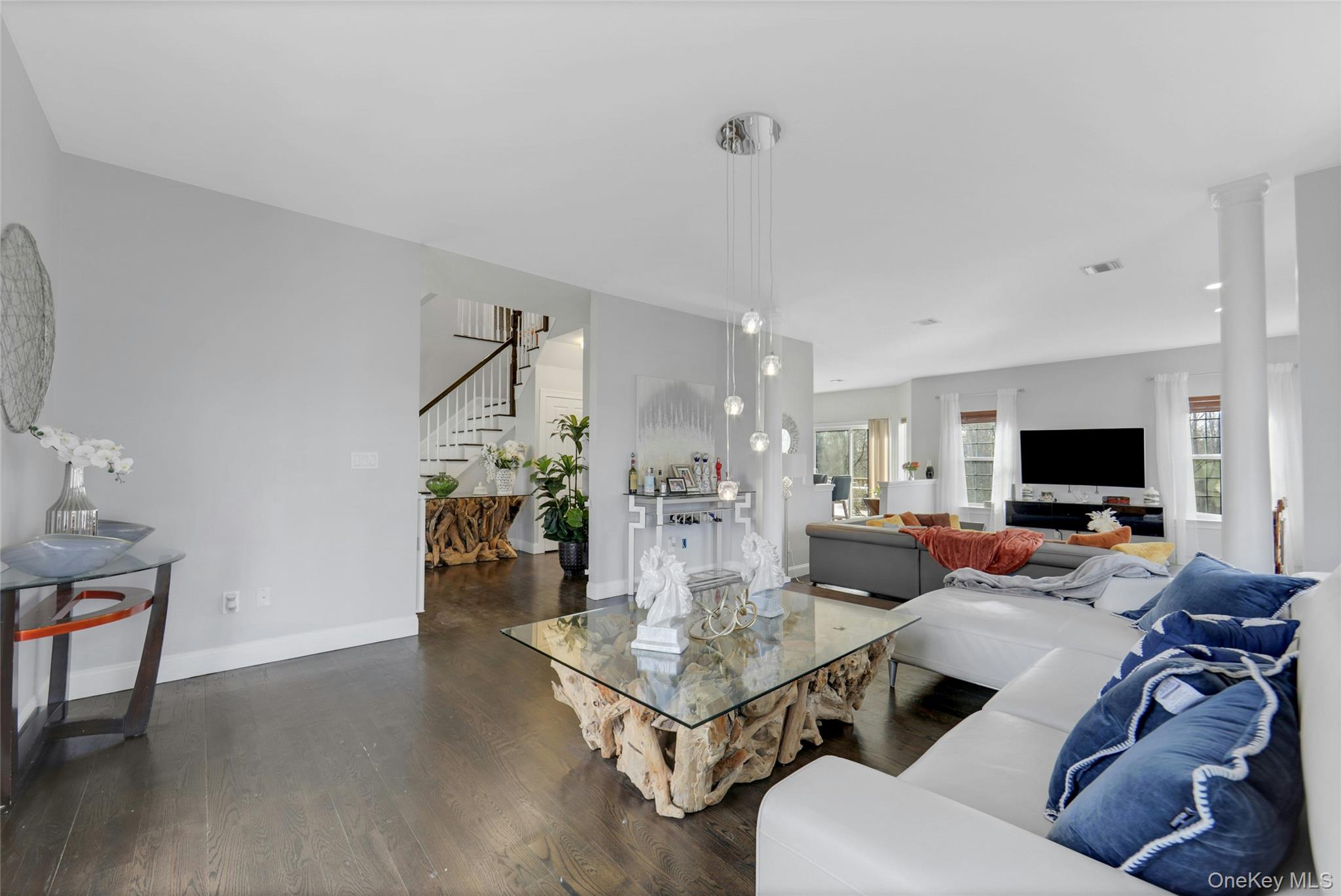 4 Camelback Road, Chester, NY 10918