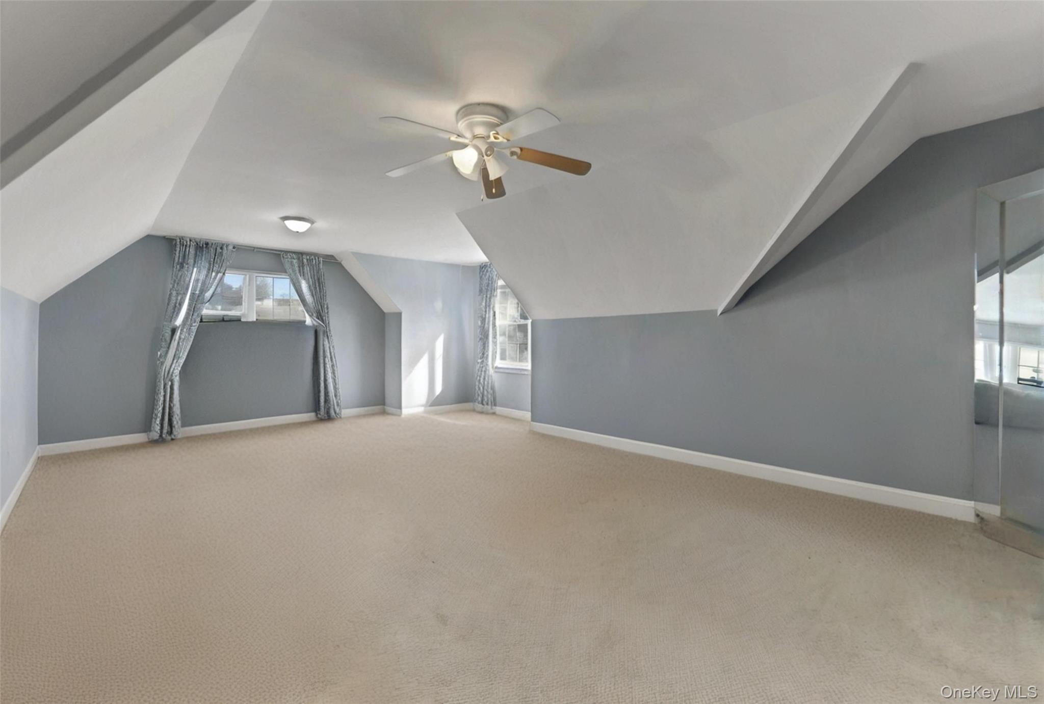 4 Camelback Road, Chester, NY 10918