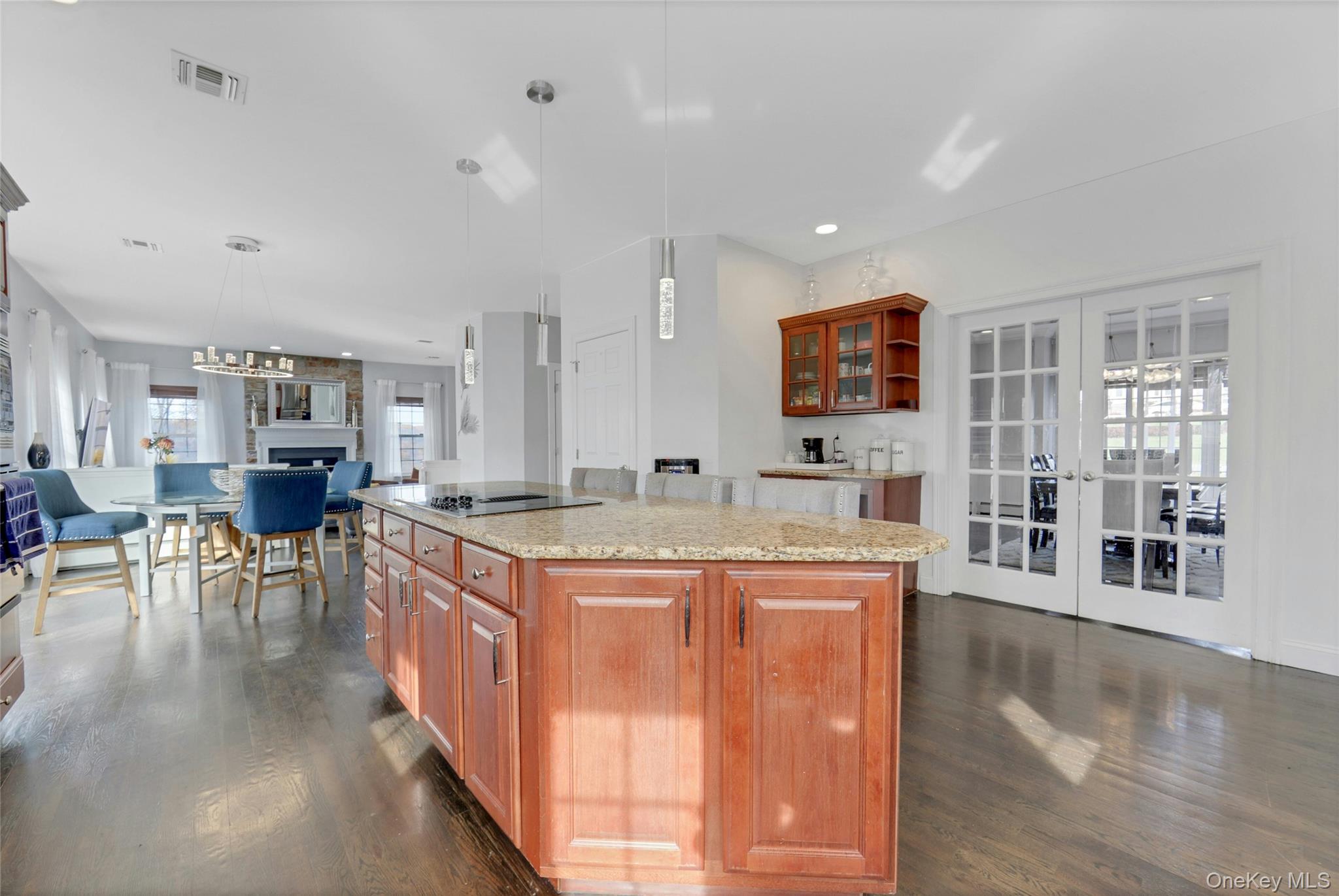 4 Camelback Road, Chester, NY 10918