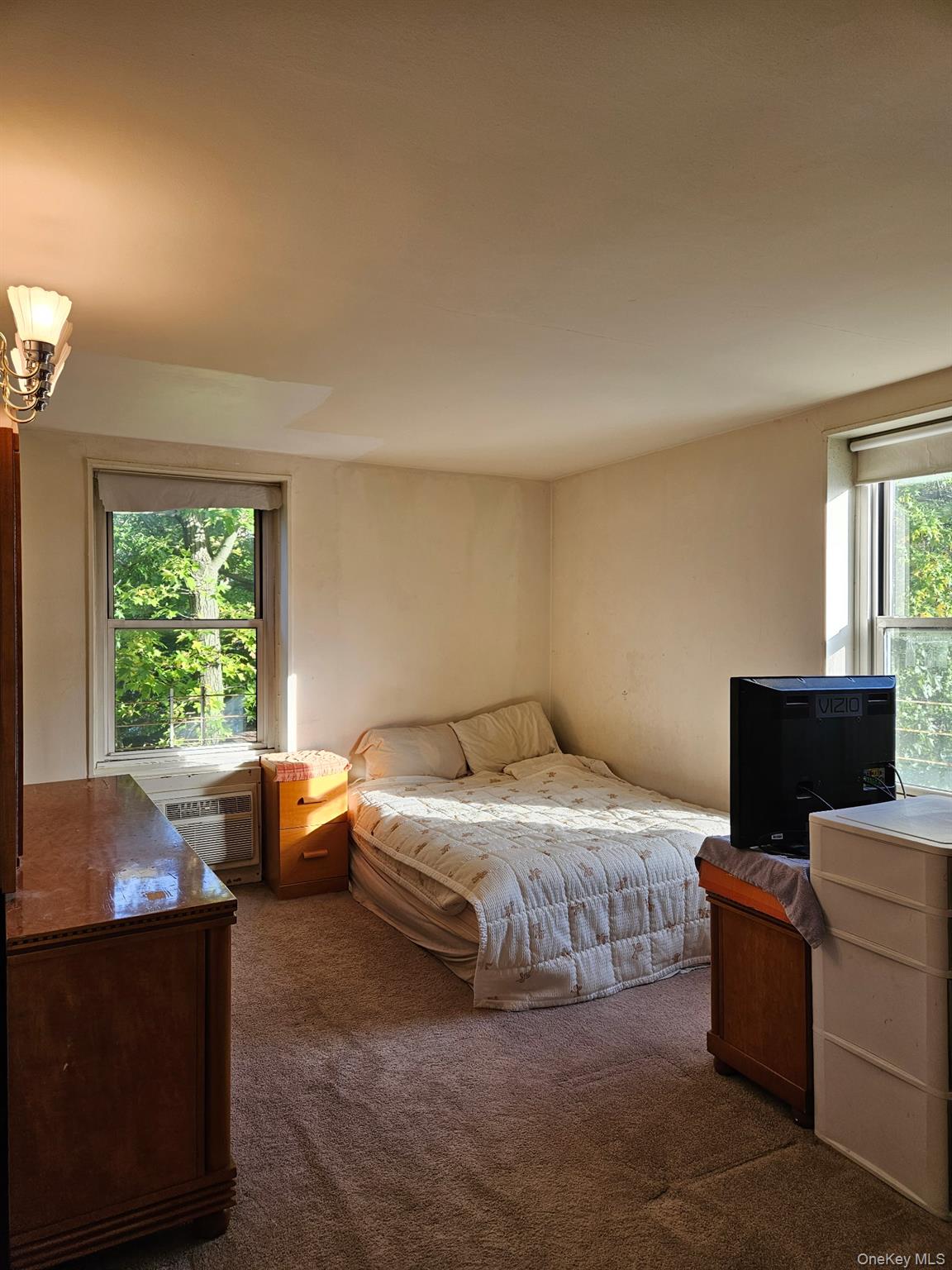 18-50 211 Street # 3D, Bayside, NY 11360