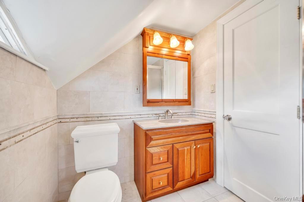 9 Sycamore Drive, Great Neck, NY 11021