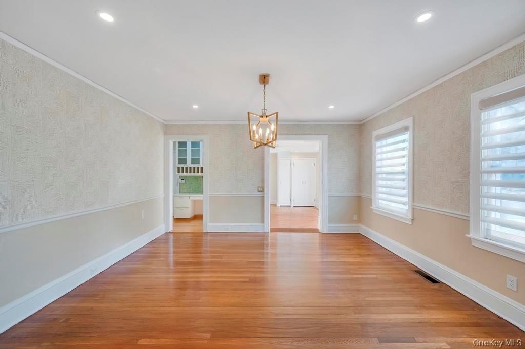 9 Sycamore Drive, Great Neck, NY 11021