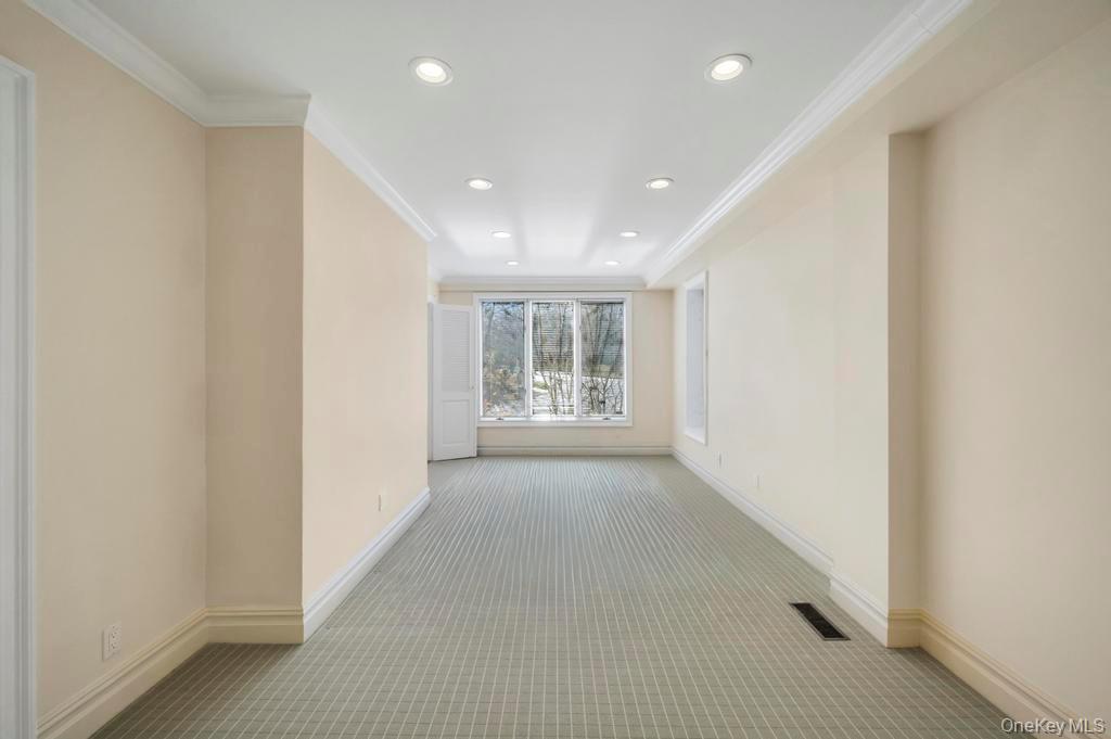 9 Sycamore Drive, Great Neck, NY 11021