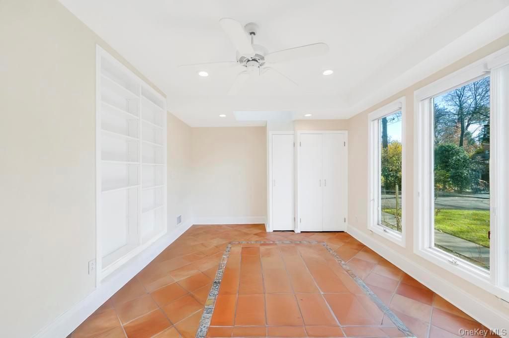 9 Sycamore Drive, Great Neck, NY 11021