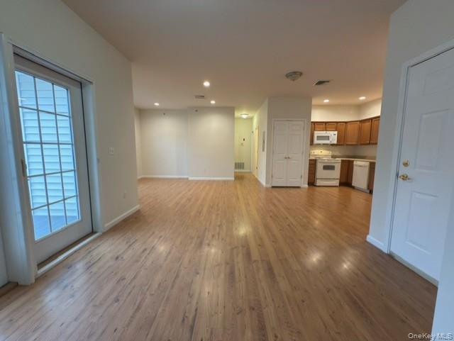 5 COREY Road # # 11, Poughquag, NY 12570