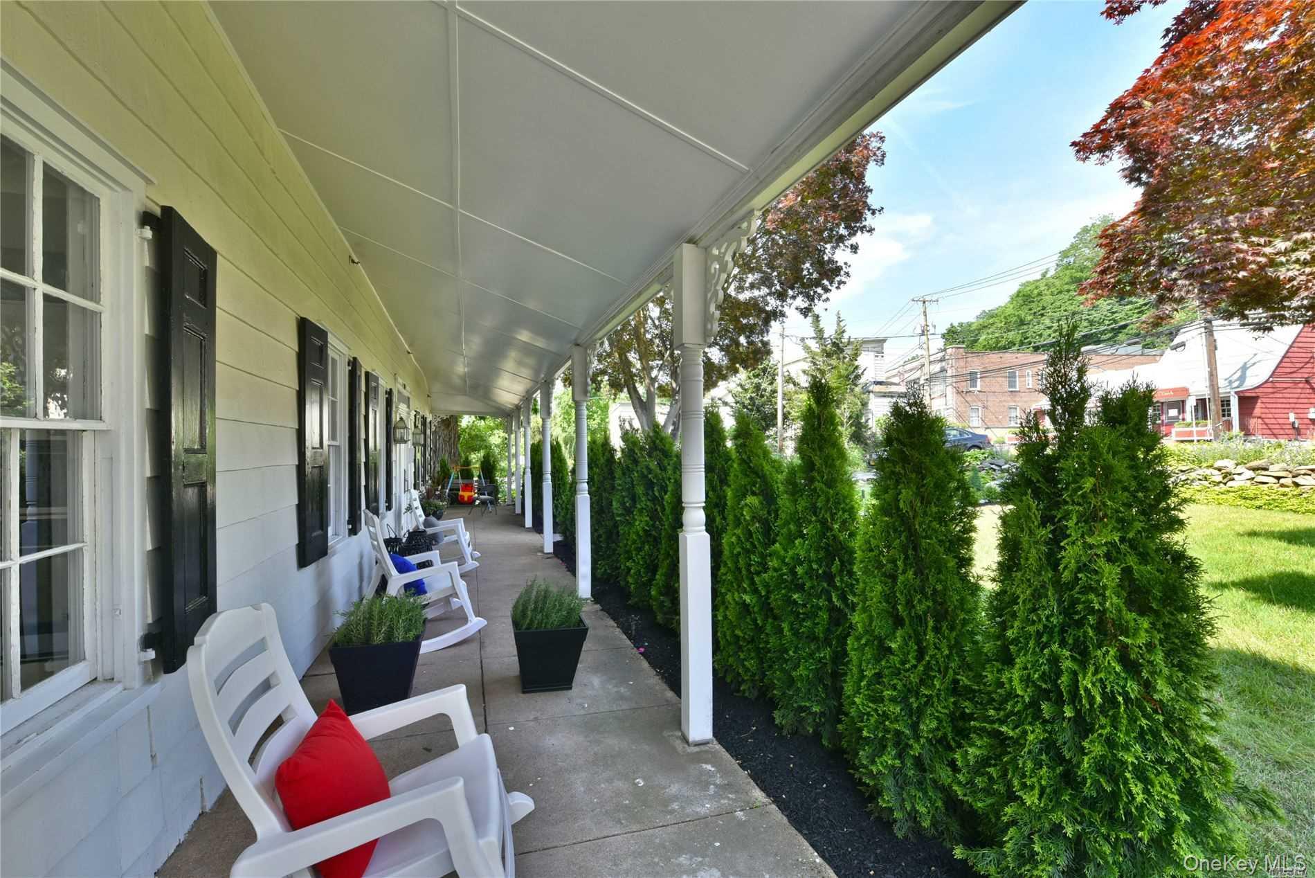 1415 Old Northern Boulevard # 1S, Roslyn, NY 11576