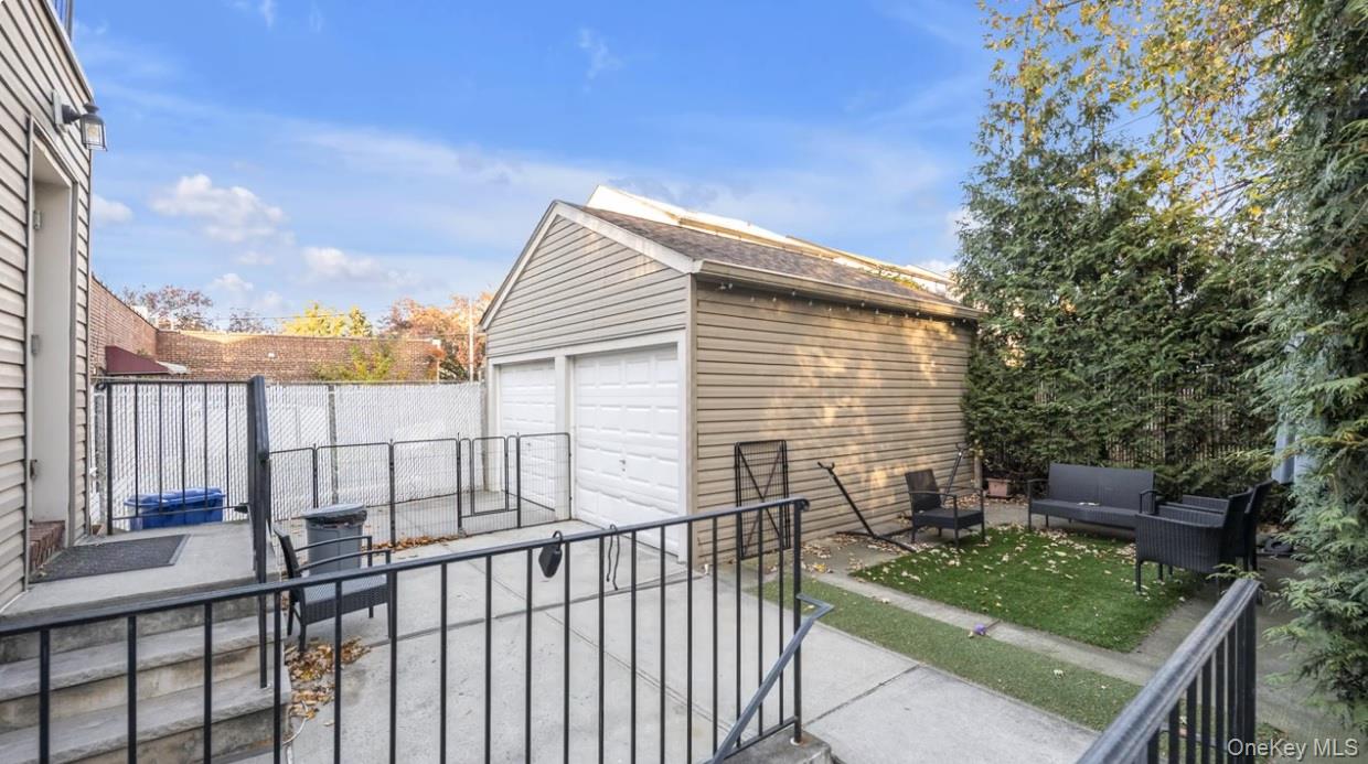 1535 149th Street, Whitestone, NY 11357