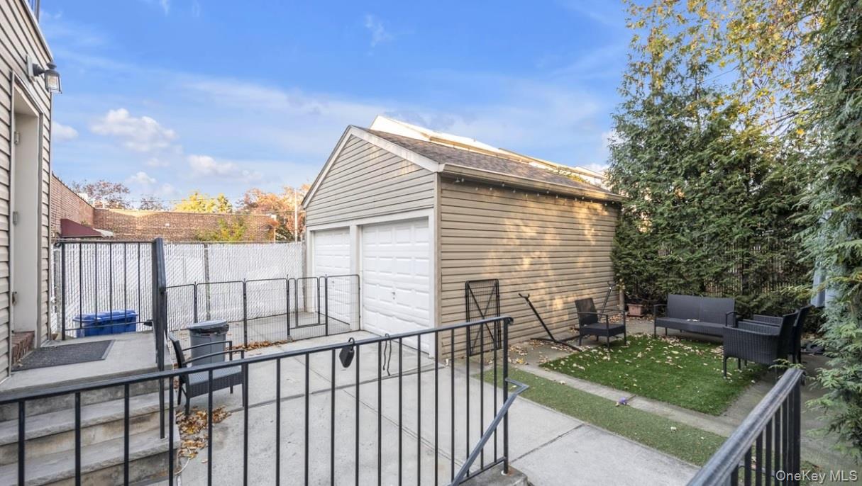 1535 149th Street, Whitestone, NY 11357