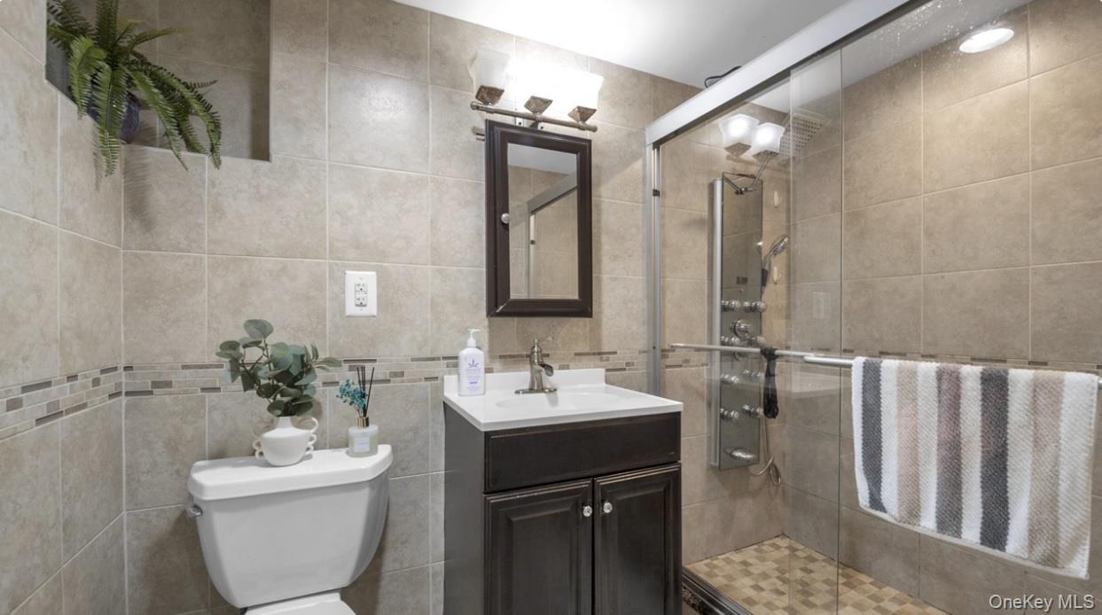 1535 149th Street, Whitestone, NY 11357