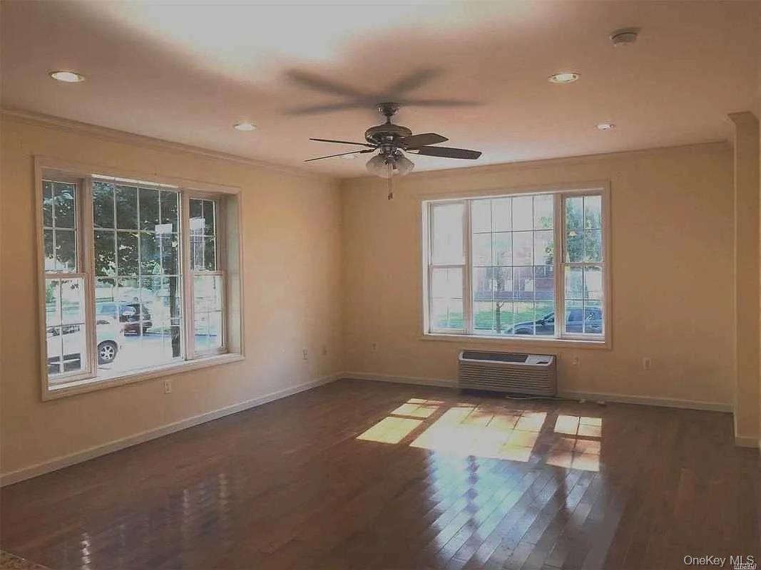 1535 149th Street, Whitestone, NY 11357