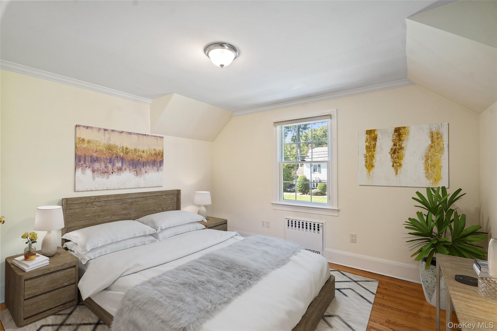 74 Eakins Road, Manhasset, NY 11030